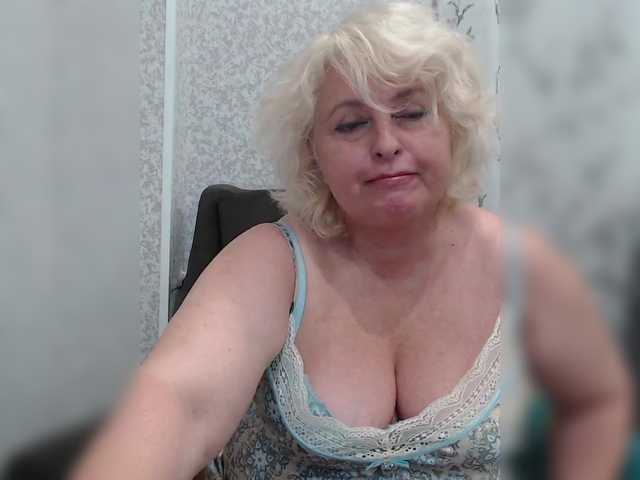 Live sex webcam photo for Alek-Sandra #276090089