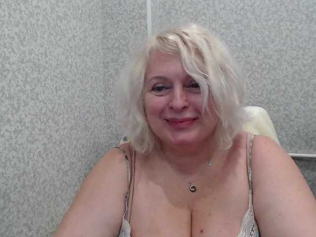 Live sex webcam photo for Alek-Sandra #277090217
