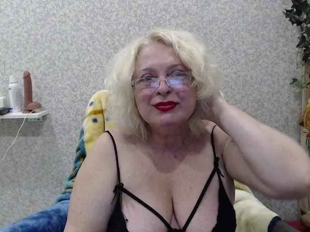 Live sex webcam photo for Alek-Sandra #293781098