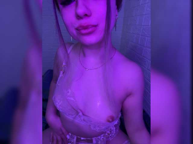 Live sex webcam photo for Aleksa-mrs #276878092