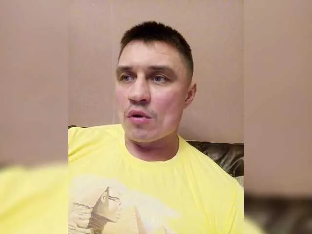 Live sex webcam photo for Aleksei572 #290788196