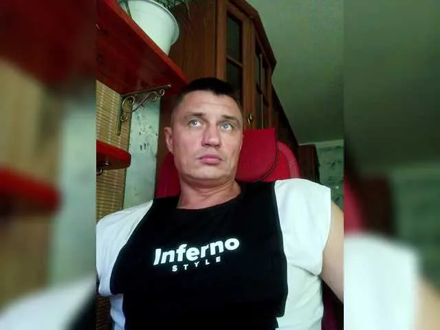 Live sex webcam photo for Aleksei572 #291634562