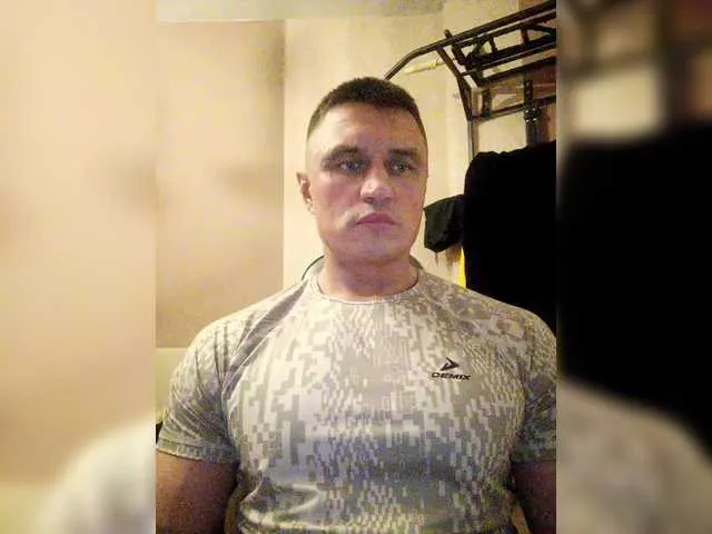 Live sex webcam photo for Aleksei572 #291716021