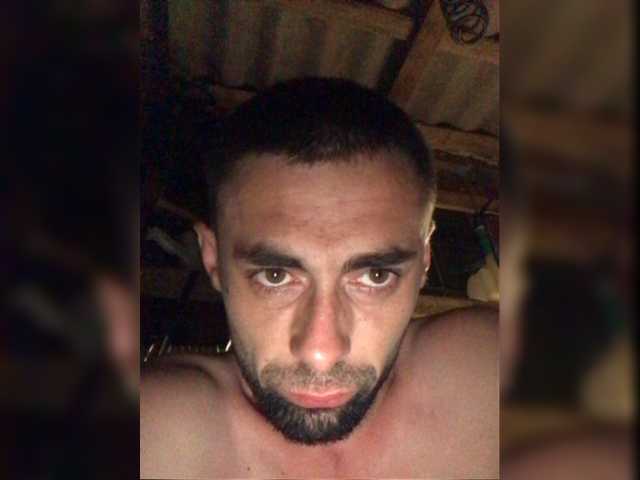 Live sex webcam photo for Alekseypoxy7i #276109267