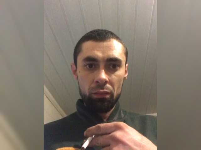 Live sex webcam photo for Alekseypoxy7i #276946331