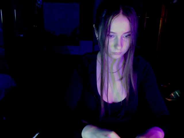 Live sex webcam photo for Aleksi1218 #277731534