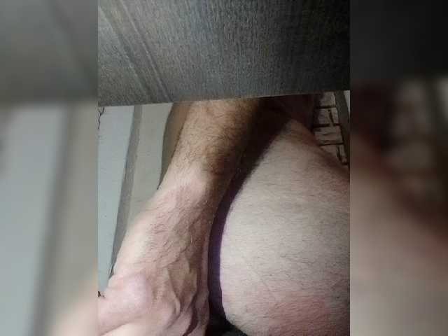 Live sex webcam photo for Alen251 #276373173