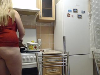 Live sex webcam photo for Alena-Cross #184113435