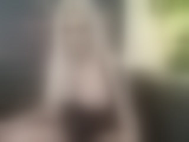 Live sex webcam photo for AlenaRios #294276555