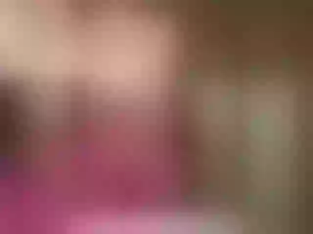 Live sex webcam photo for Alenaa #291870985