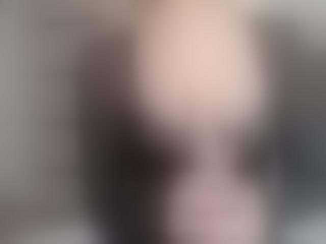 Live sex webcam photo for Alenaa #294050393