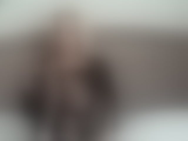 Live sex webcam photo for Alenaa #294051382