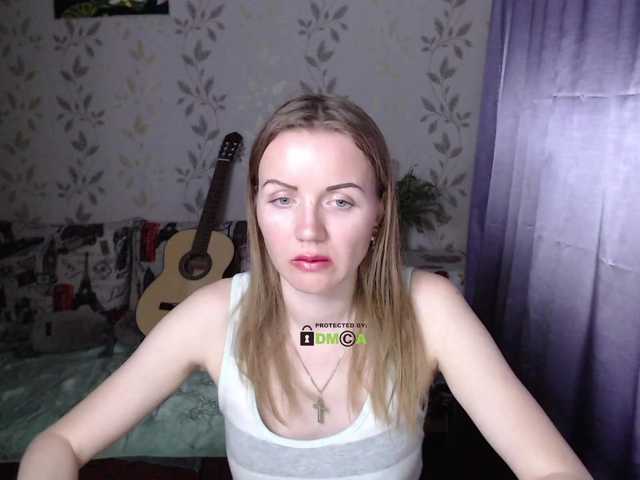 Live sex webcam photo for Alenushka888 #273014574