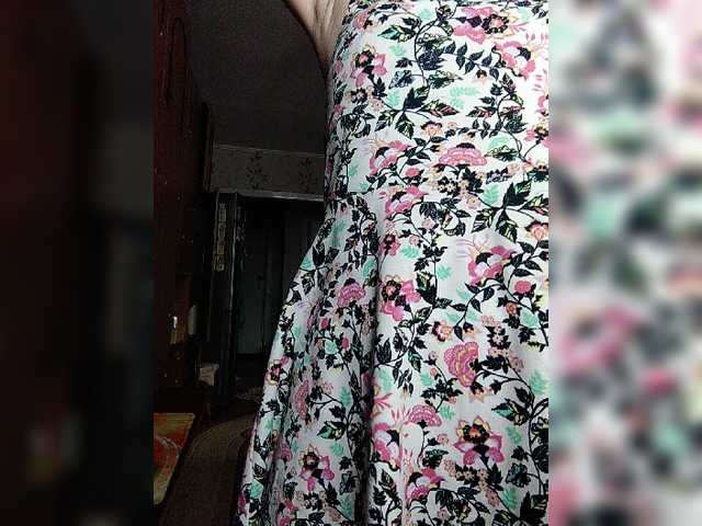 Live sex webcam photo for Alenushka888 #273135716