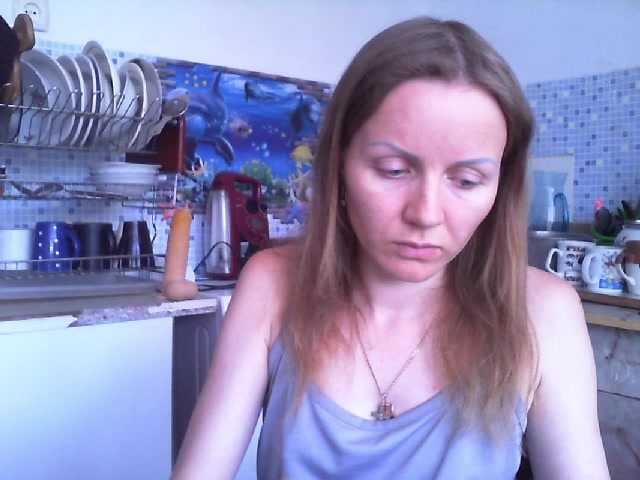 Live sex webcam photo for Alenushka888 #273513808