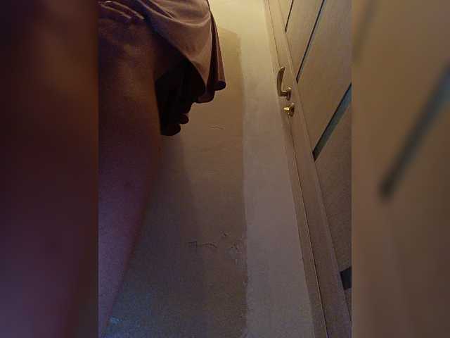 Live sex webcam photo for Alenushka888 #276124833