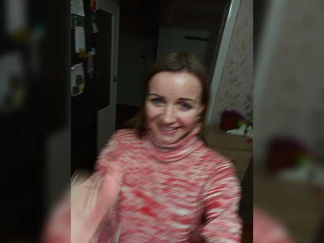 Live sex webcam photo for Alenushka888 #276834000