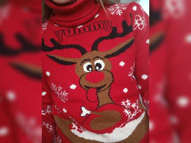 Live sex webcam photo for Alenushka888 #277365082