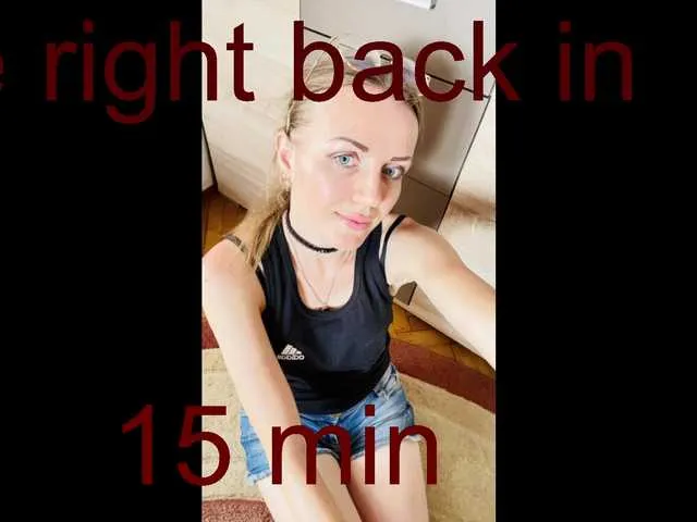 Live sex webcam photo for Alenushka888 #290935606