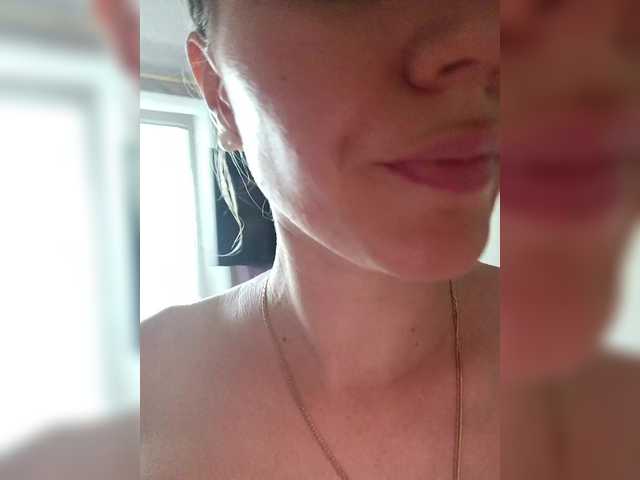 Live sex webcam photo for Alenushka888 #291472345