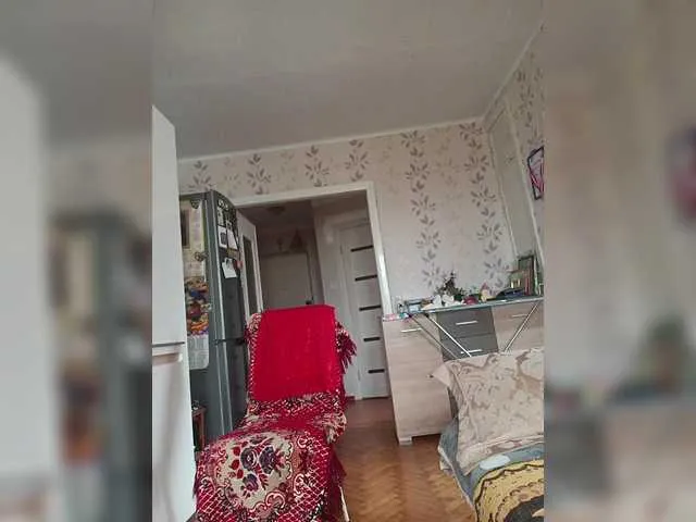 Live sex webcam photo for Alenushka888 #292155791