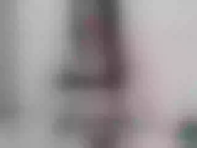 Live sex webcam photo for Aleska28 #277508608