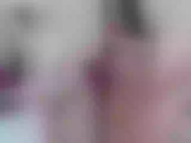 Live sex webcam photo for Aleska28 #277515717
