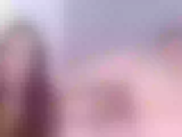 Live sex webcam photo for AleskaJames #277934016
