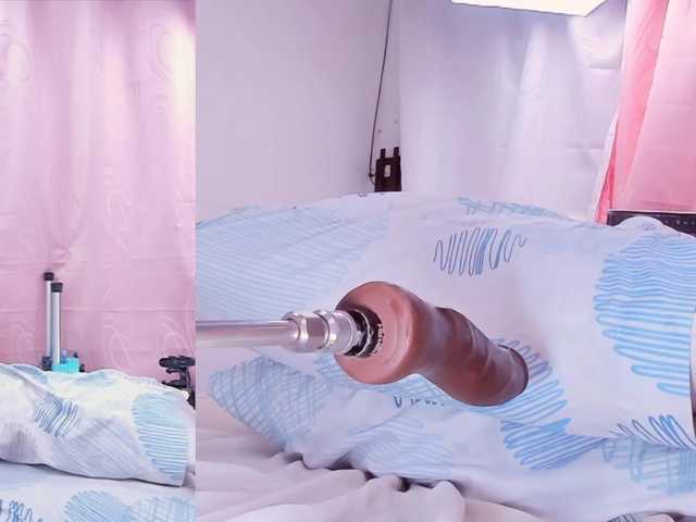 Live sex webcam photo for AleskaJames #291880909