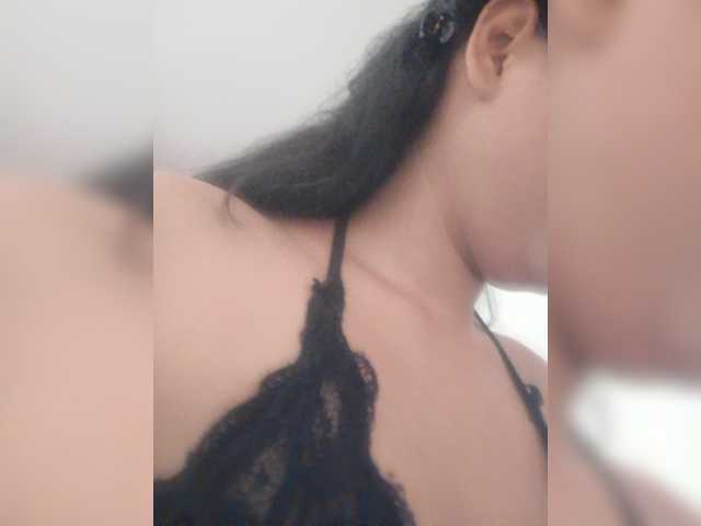 Live sex webcam photo for AlessRinaldi #272298049