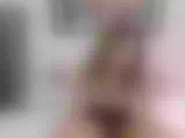 Live sex webcam photo for AlessaMayaa #274516008