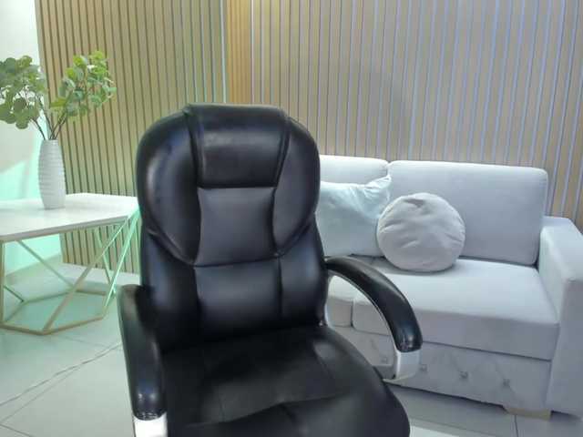 Live sex webcam photo for AlessaRomero #290962018