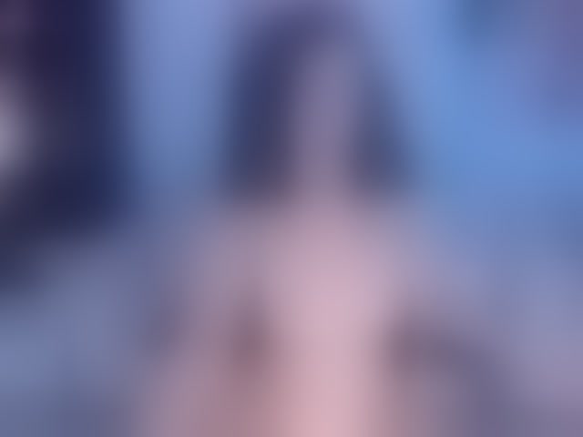 Live sex webcam photo for AlessaRomero #294077136