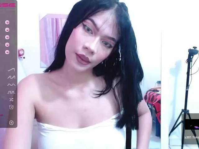 Live sex webcam photo for AlessandraBronw #276355010