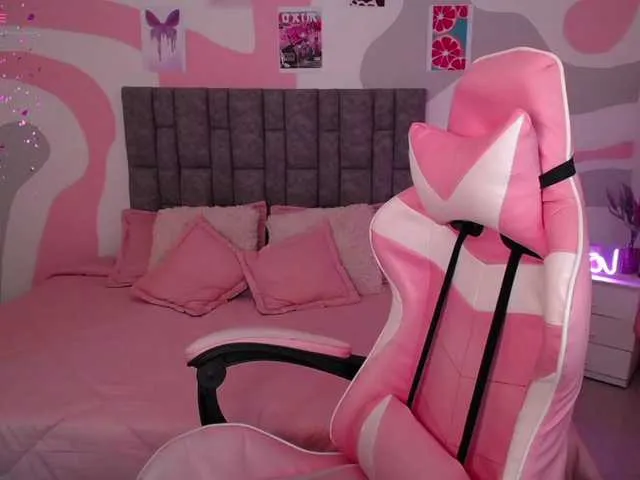 Live sex webcam photo for Alessia-Dsantis #276705954