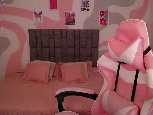 Live sex webcam photo for Alessia-Dsantis #276919475