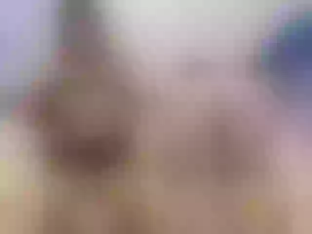 Live sex webcam photo for AlessiaftWen #271935435