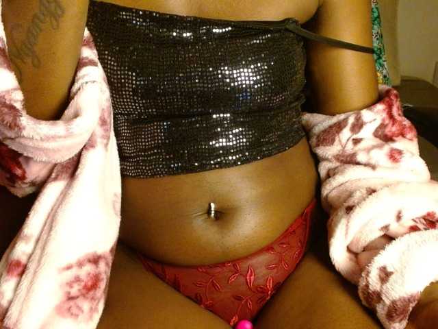 Live sex webcam photo for Alessiakitty #292242997