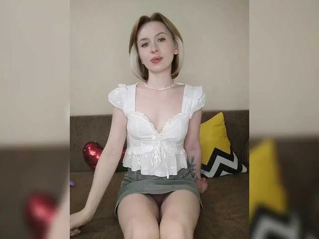 Live sex webcam photo for AlevtinnA #291413193