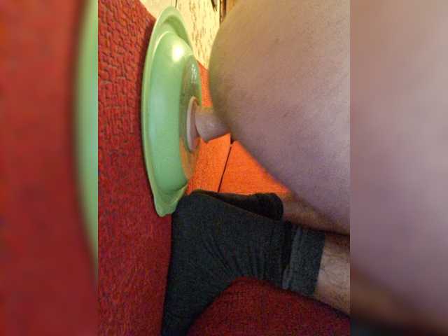 Live sex webcam photo for Alex-5 #277521683