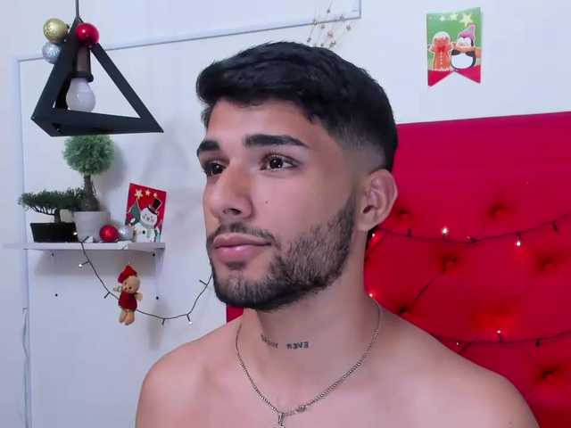 Live sex webcam photo for Alex-Bigdickk #276882844