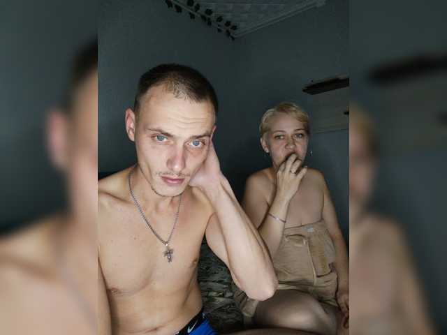 Live sex webcam photo for Alex-Martin7572 #276601459