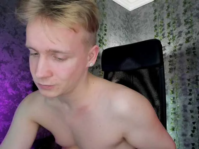 Live sex webcam photo for Alex-Sweet #292195428