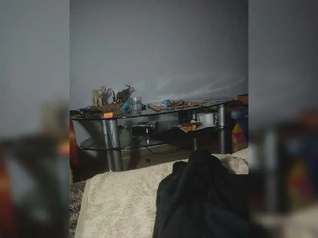 Live sex webcam photo for Alex1985orbit #276528379