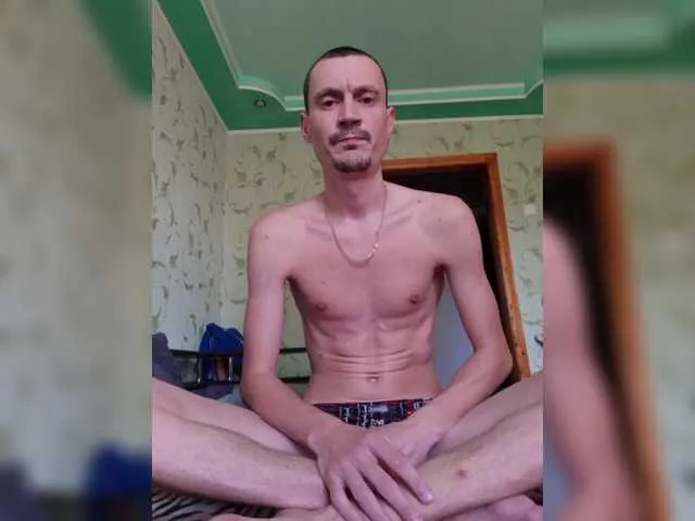 Live sex webcam photo for Alex19901990 #291679526