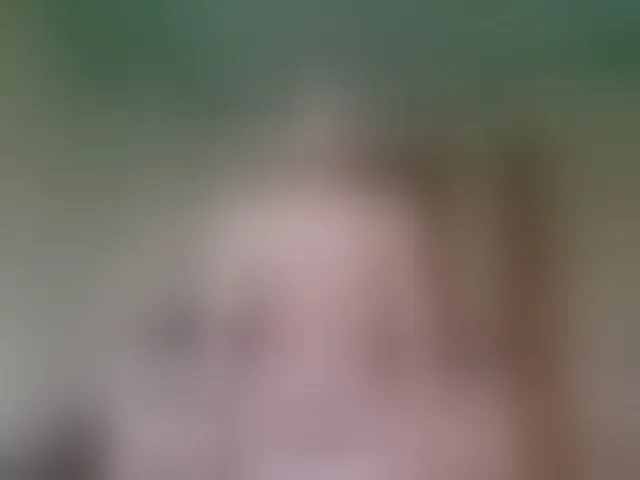 Live sex webcam photo for Alex19901990 #292532812