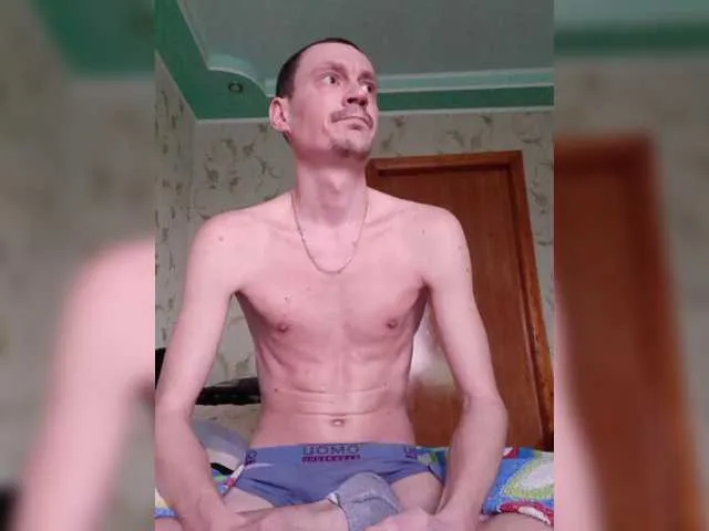 Live sex webcam photo for Alex19901990 #292598583