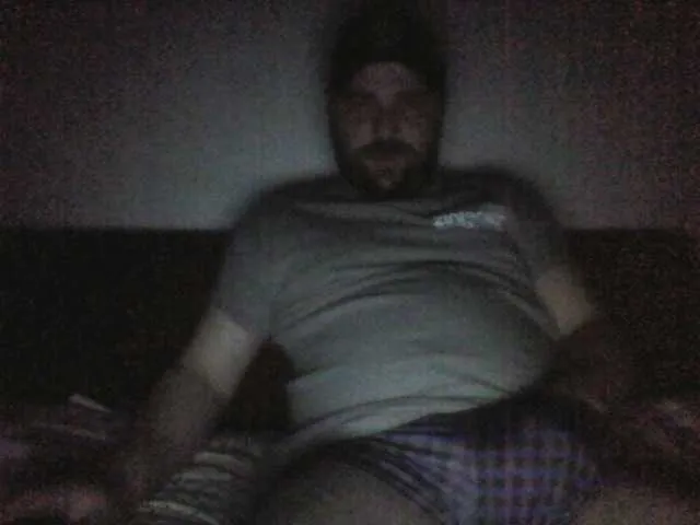 Live sex webcam photo for Alex4040 #290837041