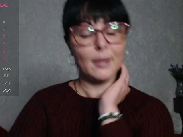 Live sex webcam photo for AlexEdythe #292277999