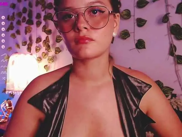 Live sex webcam photo for AlexFiisher #274064466